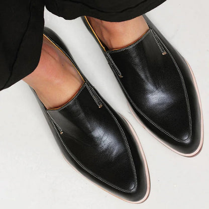 Minimal Lining Loafers