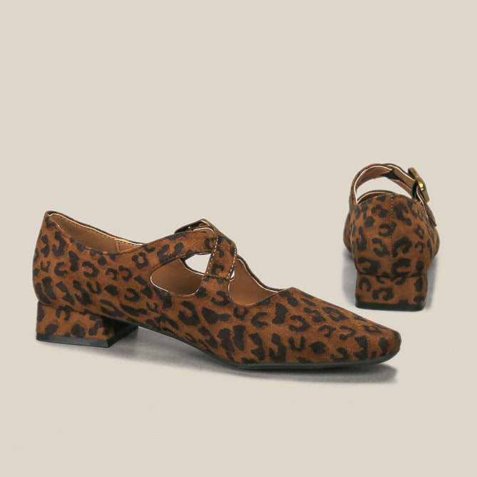 Low Heel Design Buckle Loafers