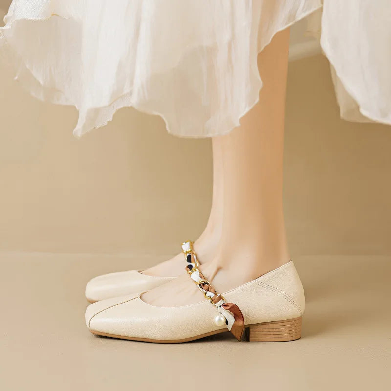 Pearl Design Low Heel Shoes