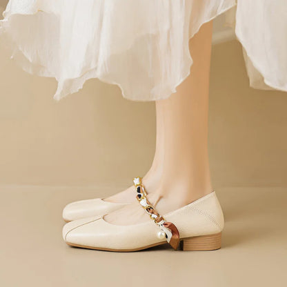 Pearl Design Low Heel Shoes