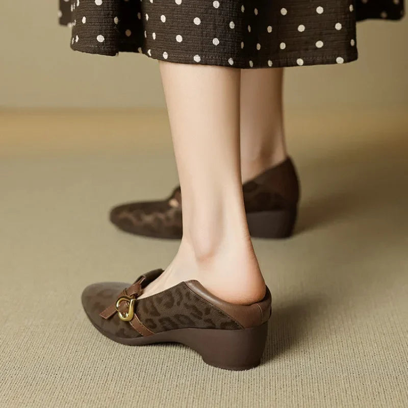Mid Heel Pointed Toe Loafers