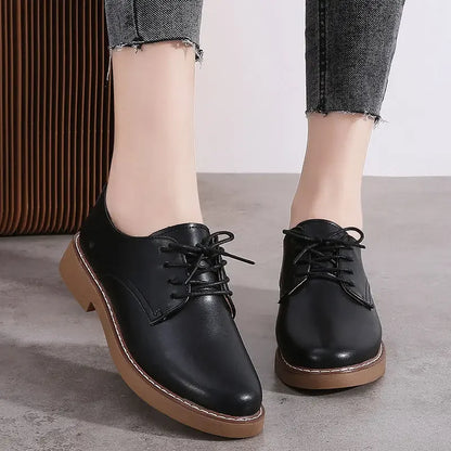 Low-Heel Derby Work Shoes