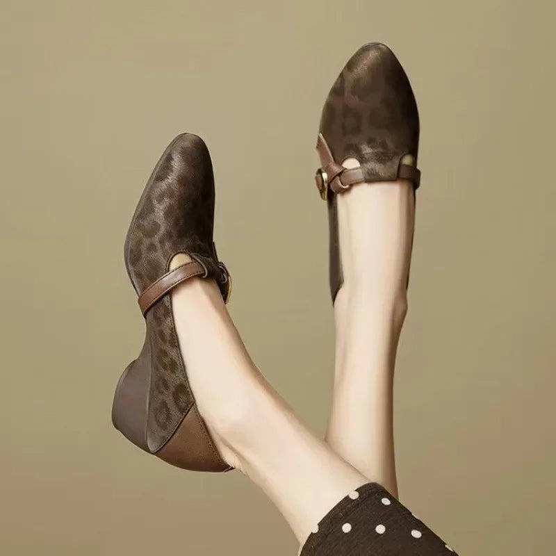 Mid Heel Pointed Toe Loafers