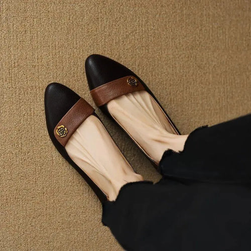 Design Pointed Toe Flats