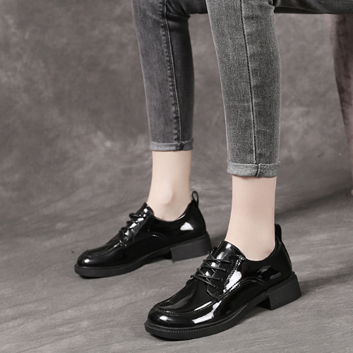 Low-Heel Moc-Toe Derby Shoes