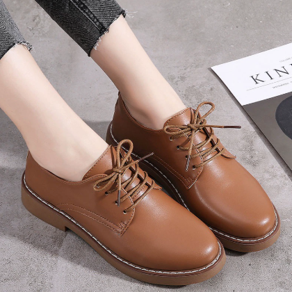 Low-Heel Derby Work Shoes