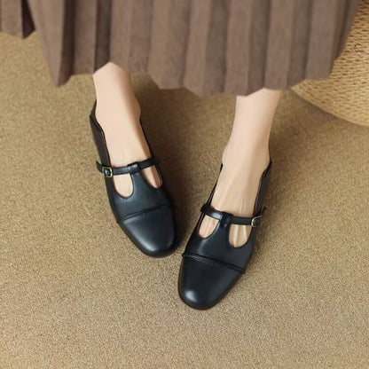 Buckle Flat Shoes